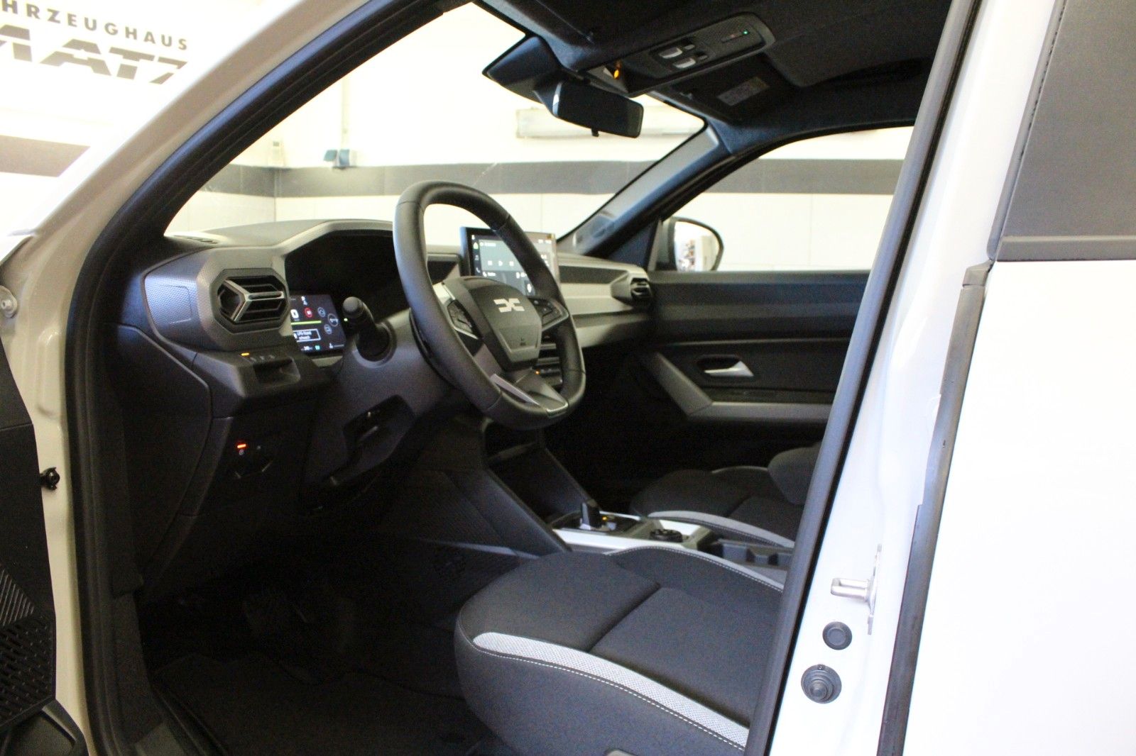 Fahrzeugabbildung Dacia Duster hybrid-G 150 4x4 Journey MY26