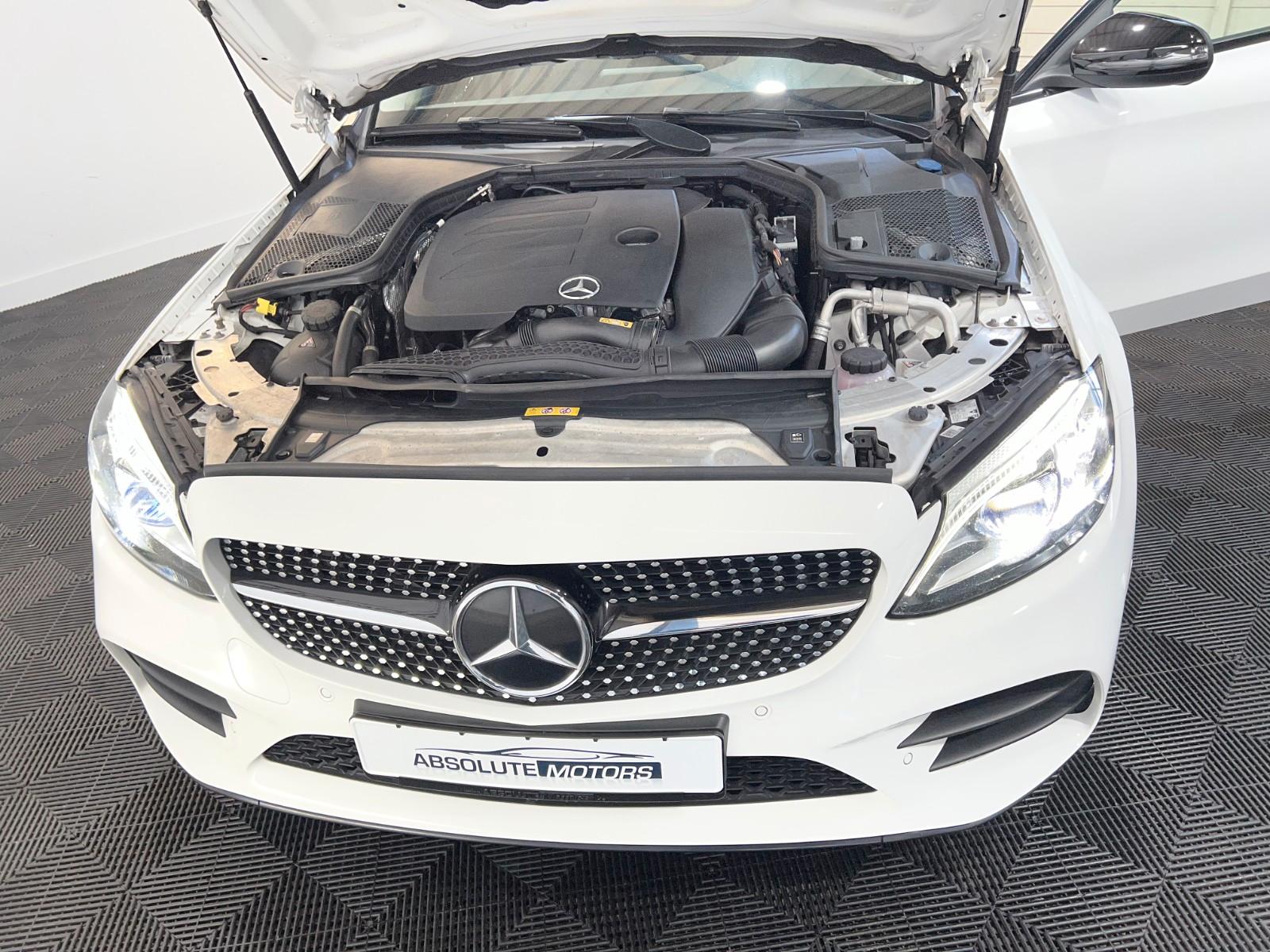 Mercedes-Benz C300 T-Modell AMG Line *LED *Assistent *RFK