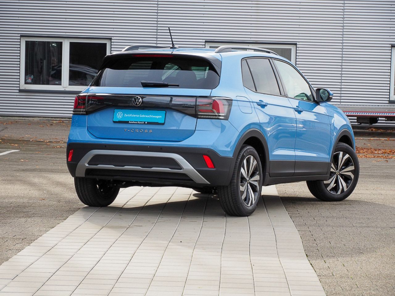 Volkswagen T-Cross 1.0 TSI Life LIGHT ASSIST PDC KLIMA foto 5
