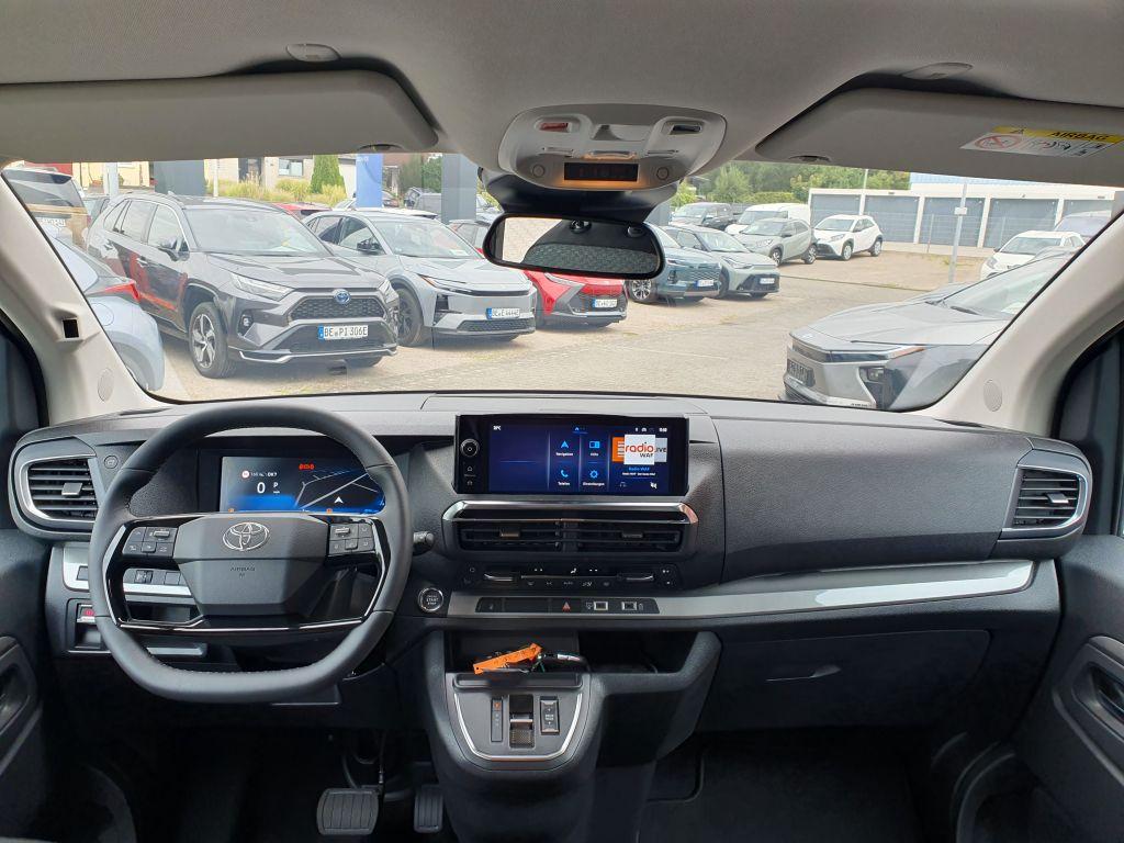 Toyota Proace 2,2-l-D L2 (8-Si.) Autm. Verso Teamplayer