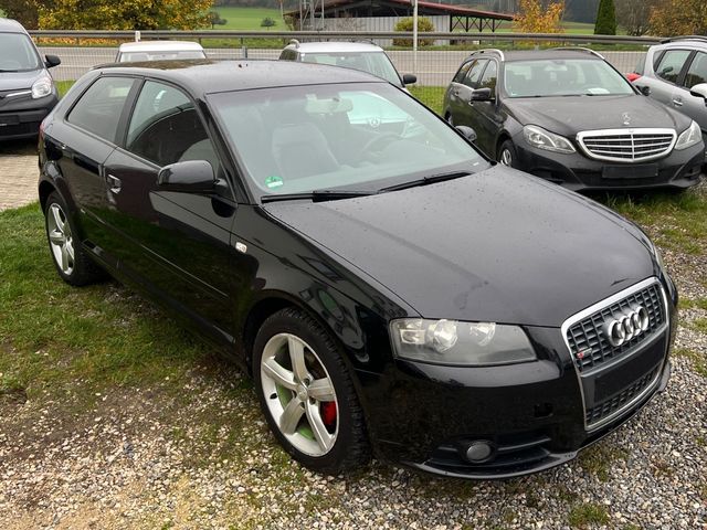 Audi A3 2.0 FSI S line Sportpaket plus Tüv:06/2026