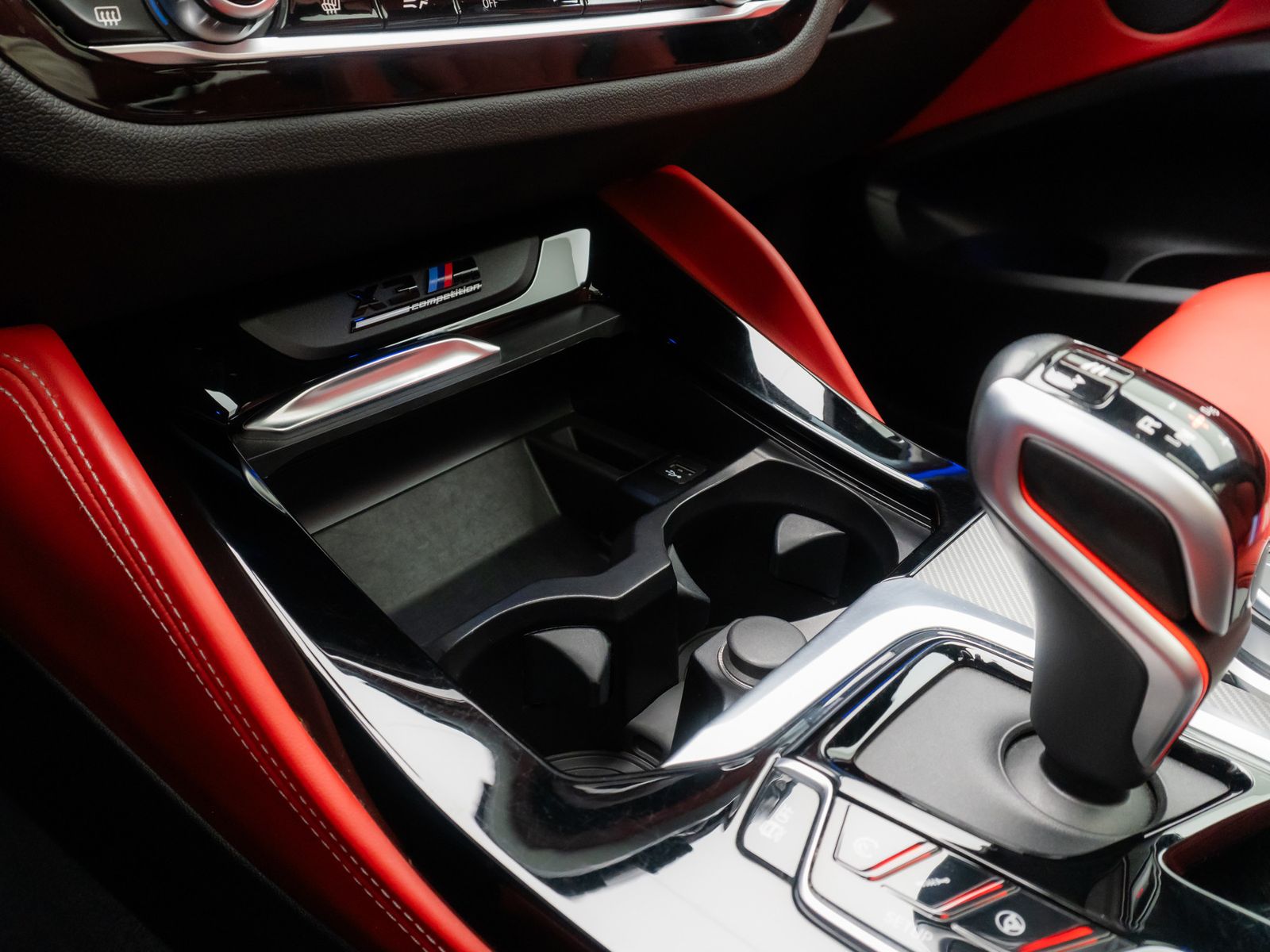 Fahrzeugabbildung BMW X3 M Competition Kamera Panorama HUD DAB 21Zoll