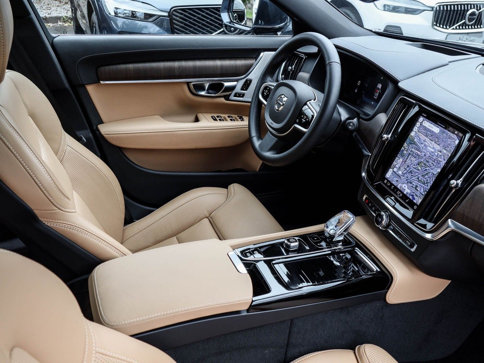 Volvo V90 T6 AWD Plus Bright NP:95.040,-/FOUR-C/AHK/PA foto 3