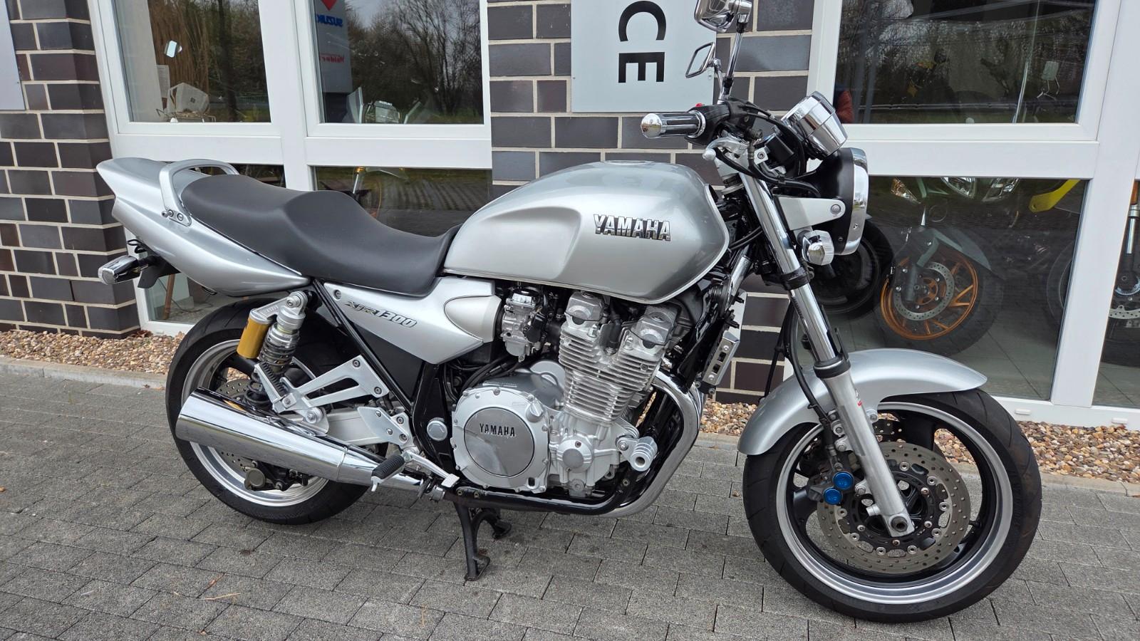 Yamaha XJR 1300   RP02   13750km    unverbastelt
