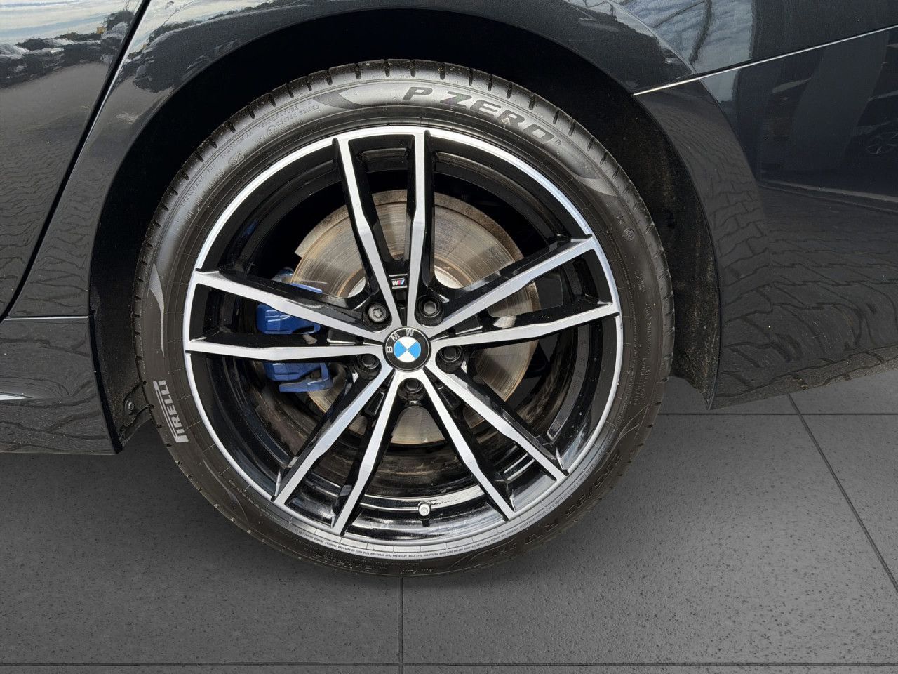 BMW 330 - Bild 17