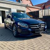 Mercedes-Benz 220