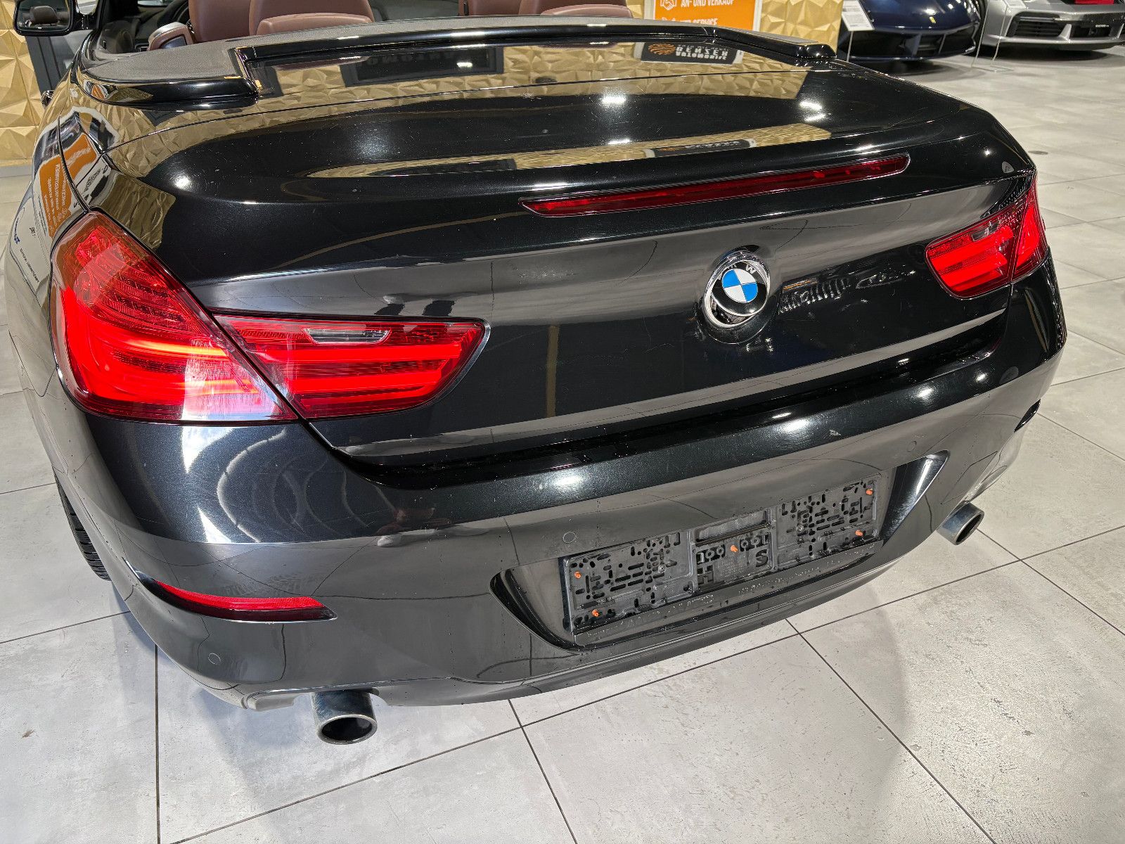 Fahrzeugabbildung BMW 640 Cabrio d xDrive/KAMERA/NAVI/MEMORY/BI-XENON