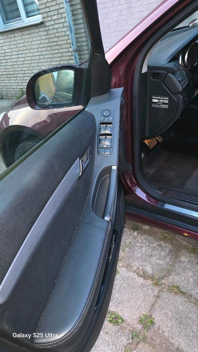 Mercedes-Benz R280 2008 — photo 10