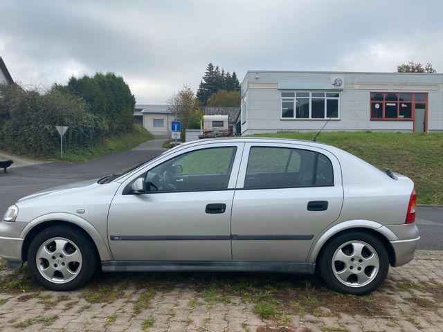 Opel Astra G Limousine