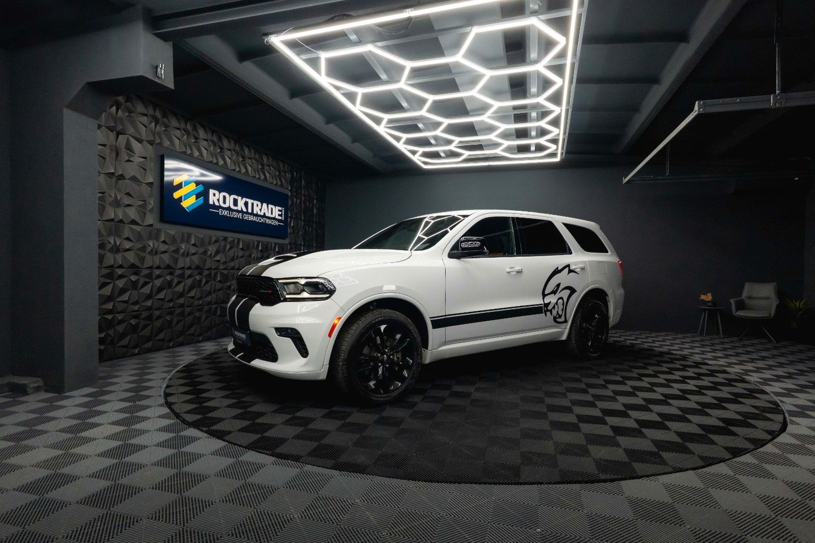 Fahrzeugabbildung Dodge Durango 3.6 V6 GT 4x4 SRT Night-Paket Modell 22