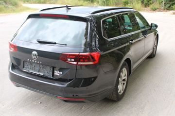 Volkswagen Passat Variant - 8