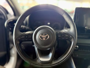 Toyota Yaris - 10