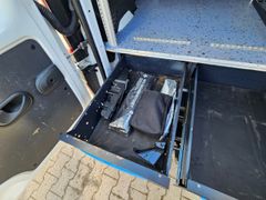 Fahrzeugabbildung Kangoo Rapid Extra Blue dCi 115 Sortimo