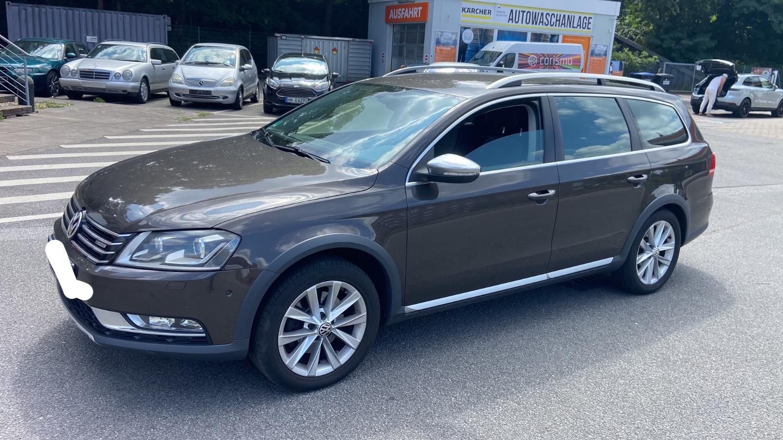 Volkswagen Passat Alltrack Variant Basis BMT 4Motion