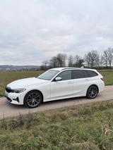 BMW 318d Touring Sport Line Sport Line - BMW 318 von privat