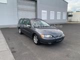 Volvo V70 Kombi 2.4 D Momentum Klimaautomatik Tempomat - Volvo V70 in Düsseldorf