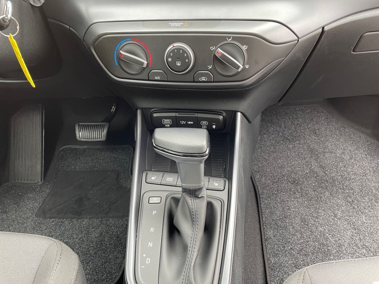 Hyundai i20 – Bild 16