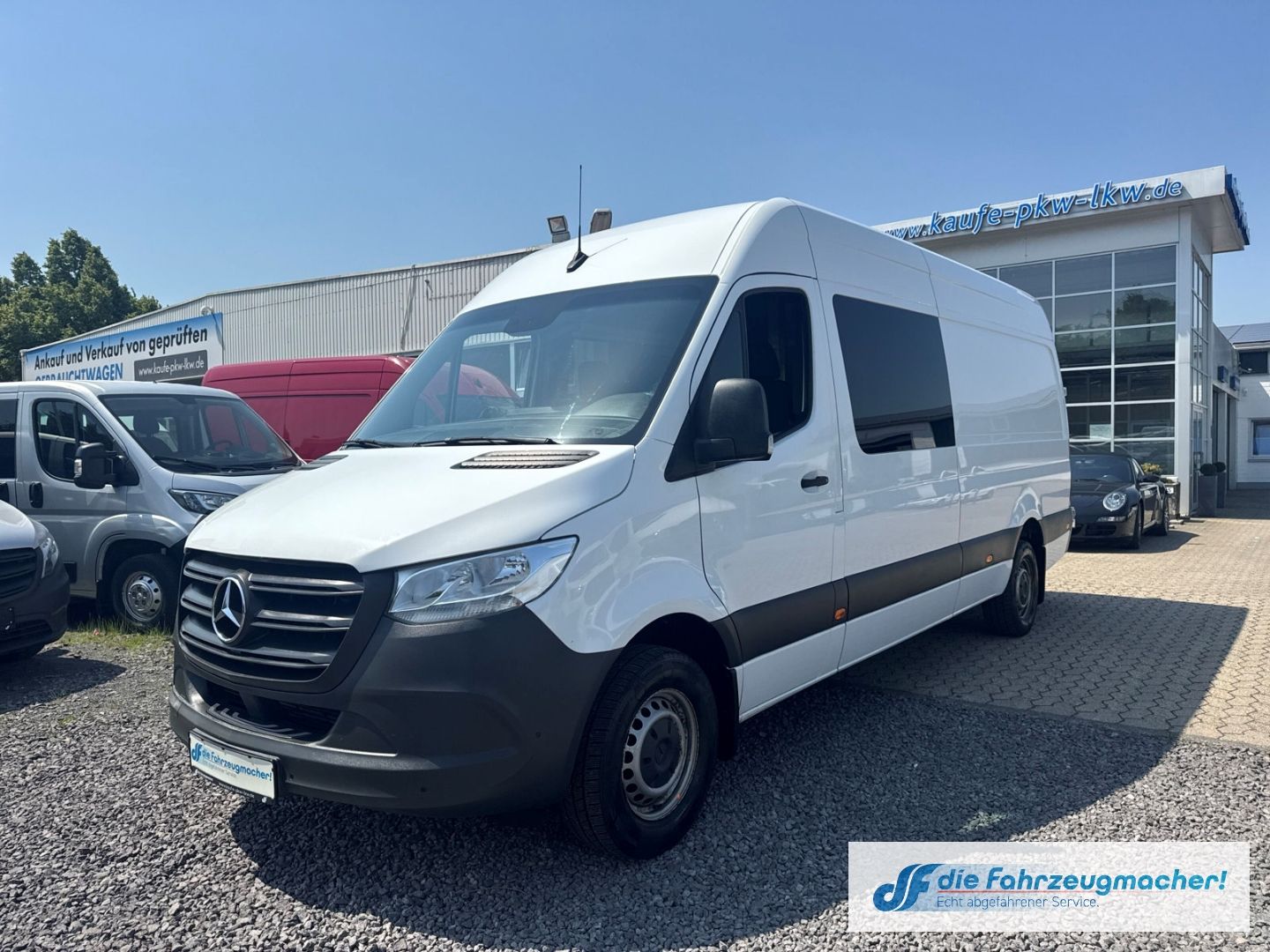 Fahrzeugabbildung Mercedes-Benz Sprinter MAXI MIXTO 314CDI Kamera AHK Navi Apple