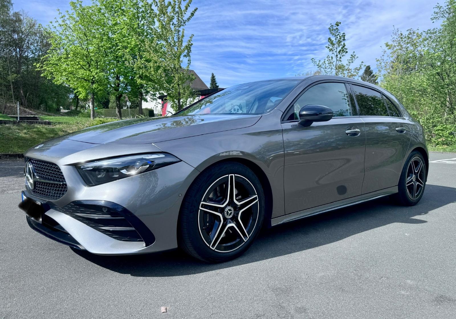 Mercedes-Benz A 250 4MATIC /AMG / MultiBeam/ Garantie 