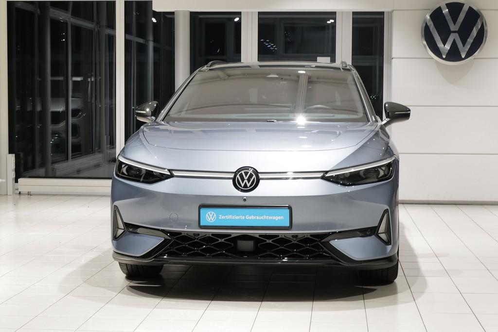 Volkswagen ID.7 Tourer GTX 4Motion Pano AHK WäPump HKardon 