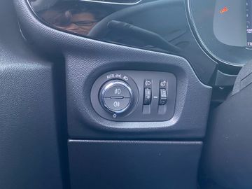 Bild 13 Opel CORSA EDITION WINTERPAK. PDC RFK CARPLAY ANDROID