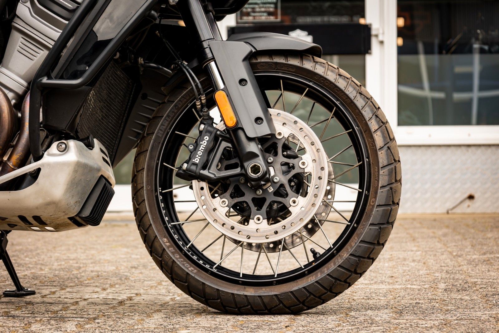 Fahrzeugabbildung Harley-Davidson RA1250S Pan America Special - ARH - Speichen