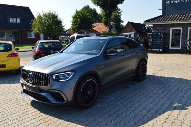 Mercedes-Benz GLC 63 S  AMG PERFORMANCE