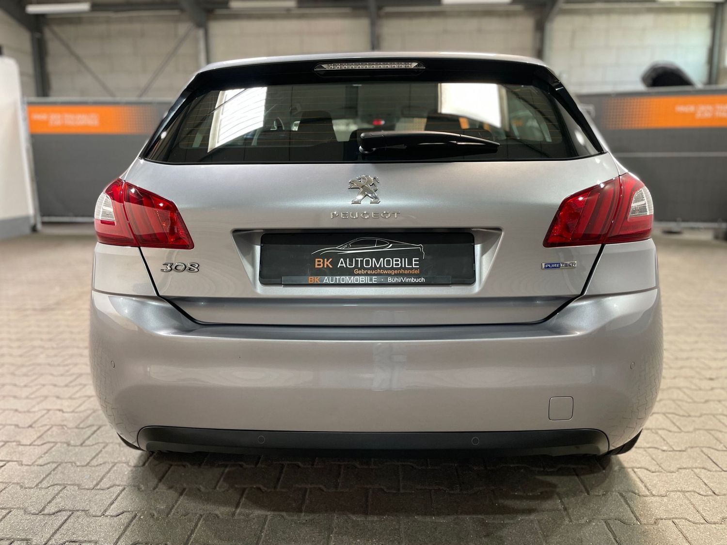 Fahrzeugabbildung Peugeot 308 Allure #LED#Tempomat#PDC#Navi