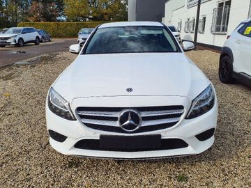 Bild 12 Mercedes-Benz C 180 Avantgarde - AHK,NAVI,SHZG,LED,T.OMAT