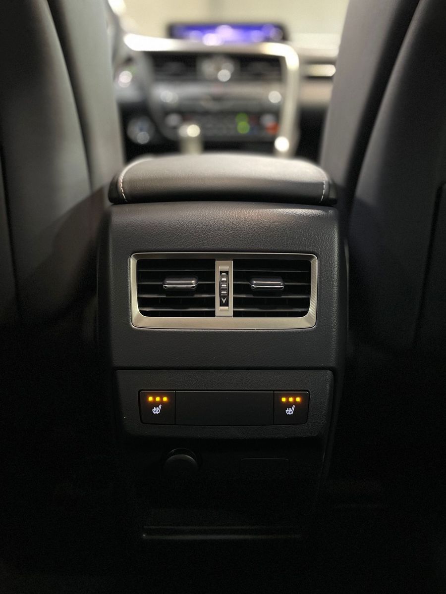 Fahrzeugabbildung Lexus RX 450h AWD Luxury Line #Pano#HeadUp#Memory#360°