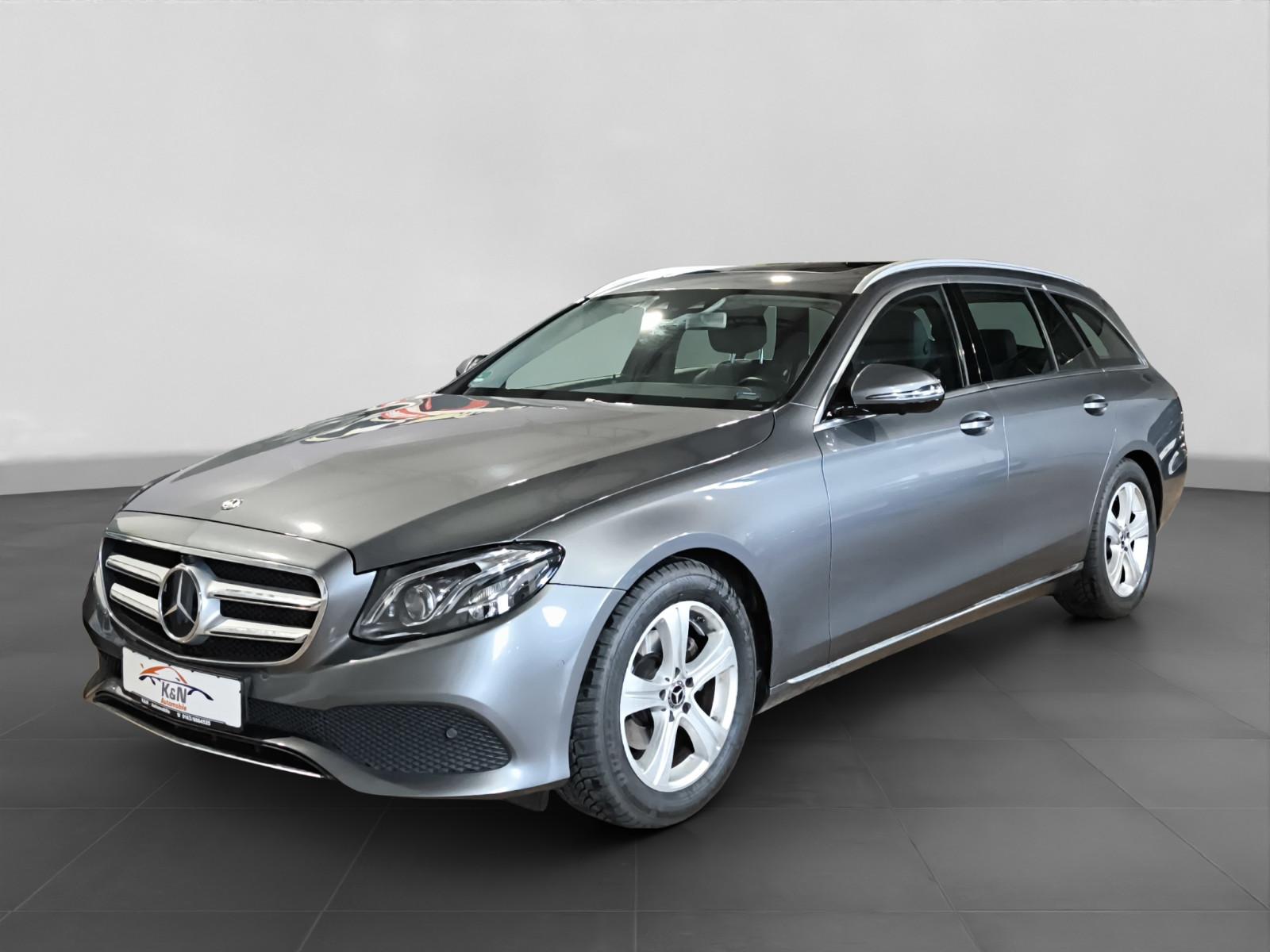 Mercedes-Benz E 220d T *Multibeam*Widescreen*Distronic*AHK*Kam