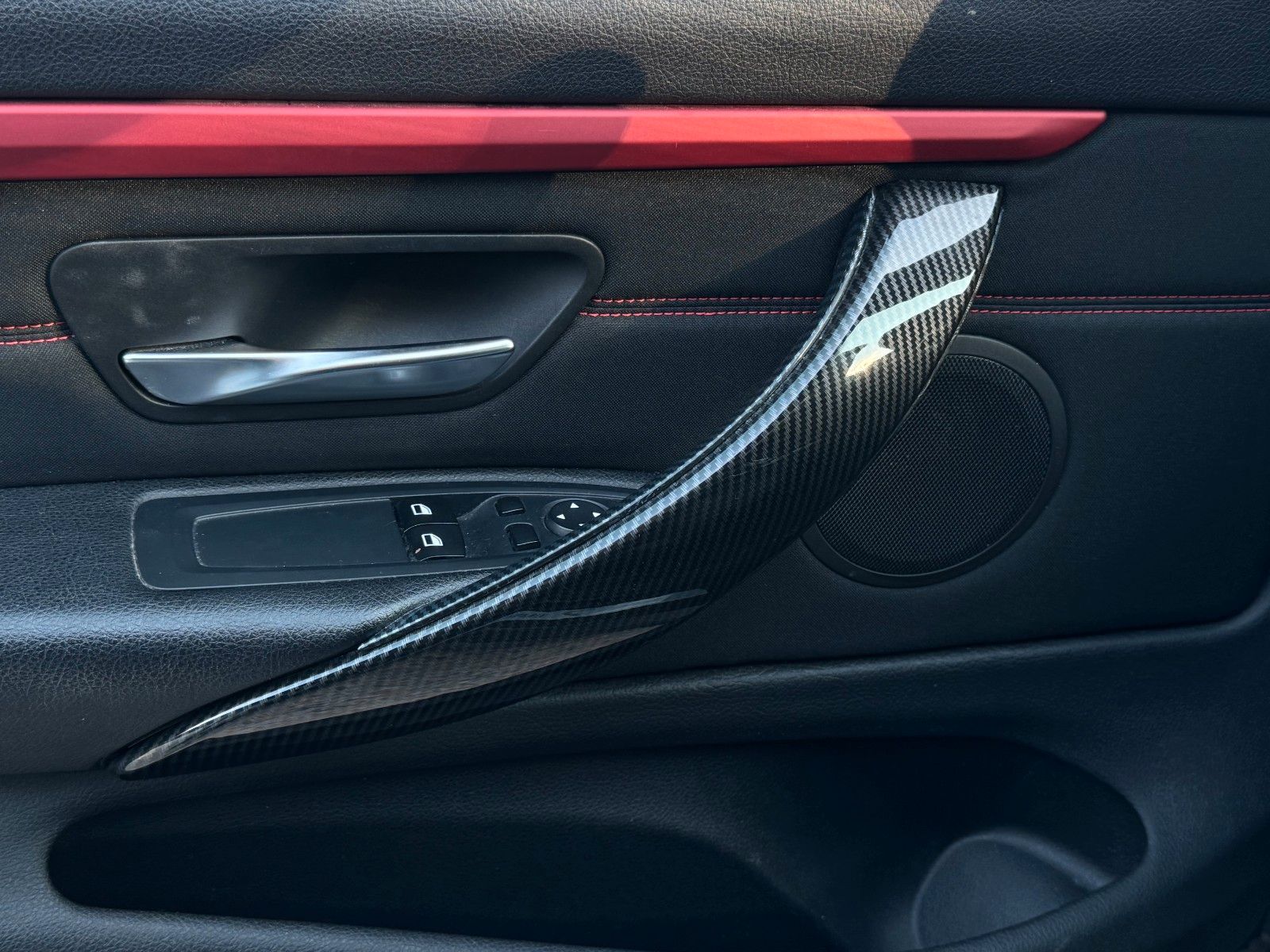 Fahrzeugabbildung BMW 420i Coupé Sport Line Carbon M-Spiegel Bi-Xenon