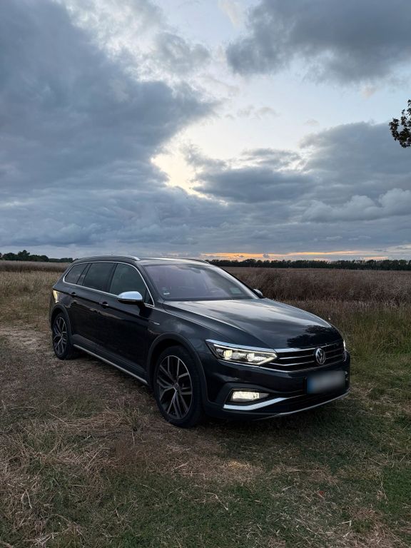 Image of Volkswagen Passat Alltrack