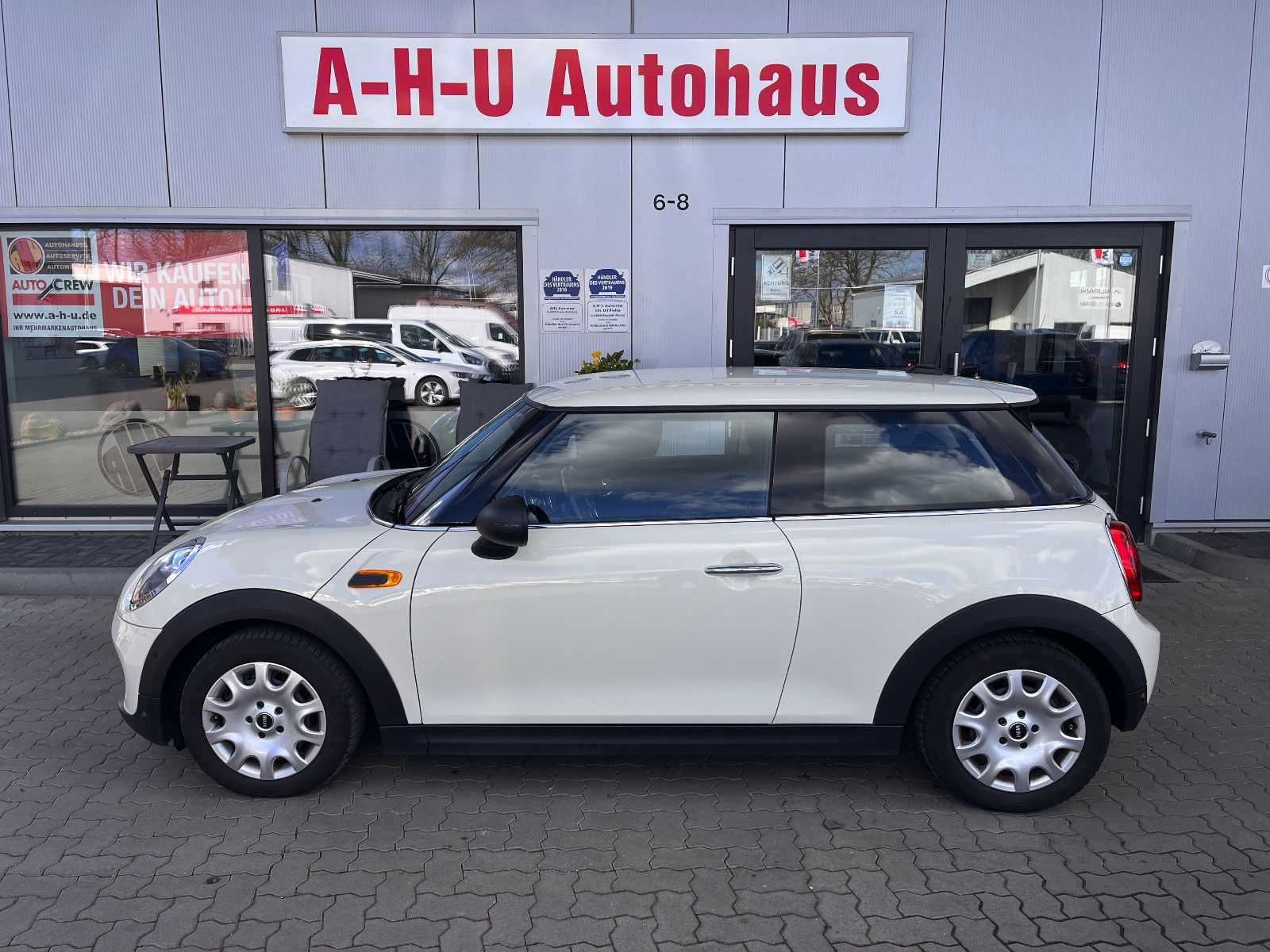 Fahrzeugabbildung MINI ONE Mini 3-trg. 1.5 D