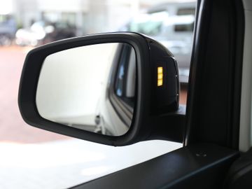 Volkswagen Caddy 2.0TDI LED STANDHZG KAMERA AHK 5J GARANTIE