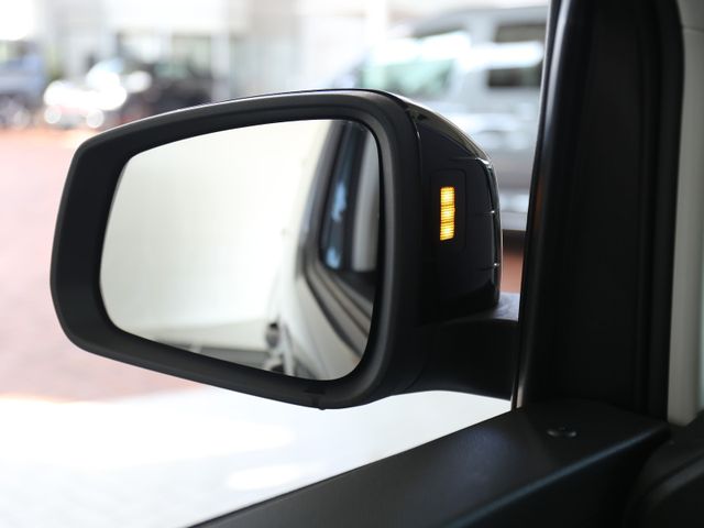 Volkswagen Caddy 2.0TDI LED STANDHZG KAMERA AHK 5J GARANTIE