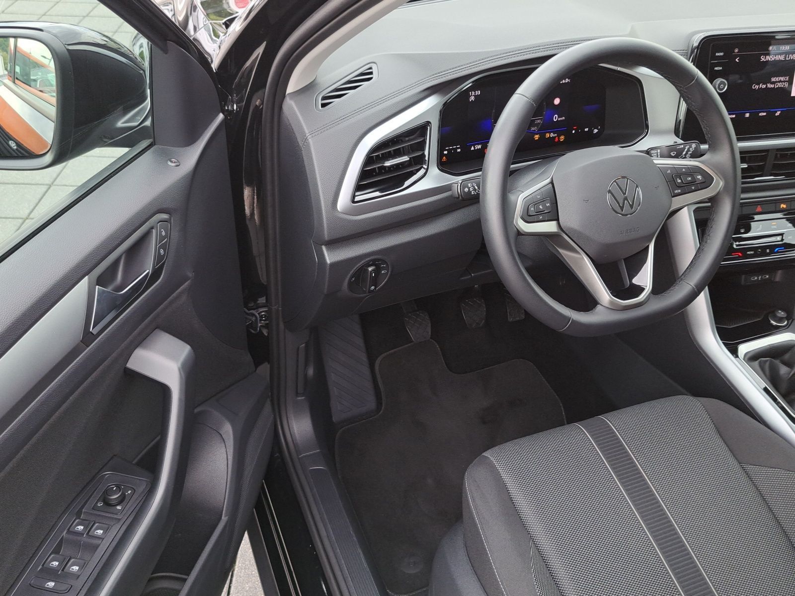 Volkswagen T-Roc - Bild 18