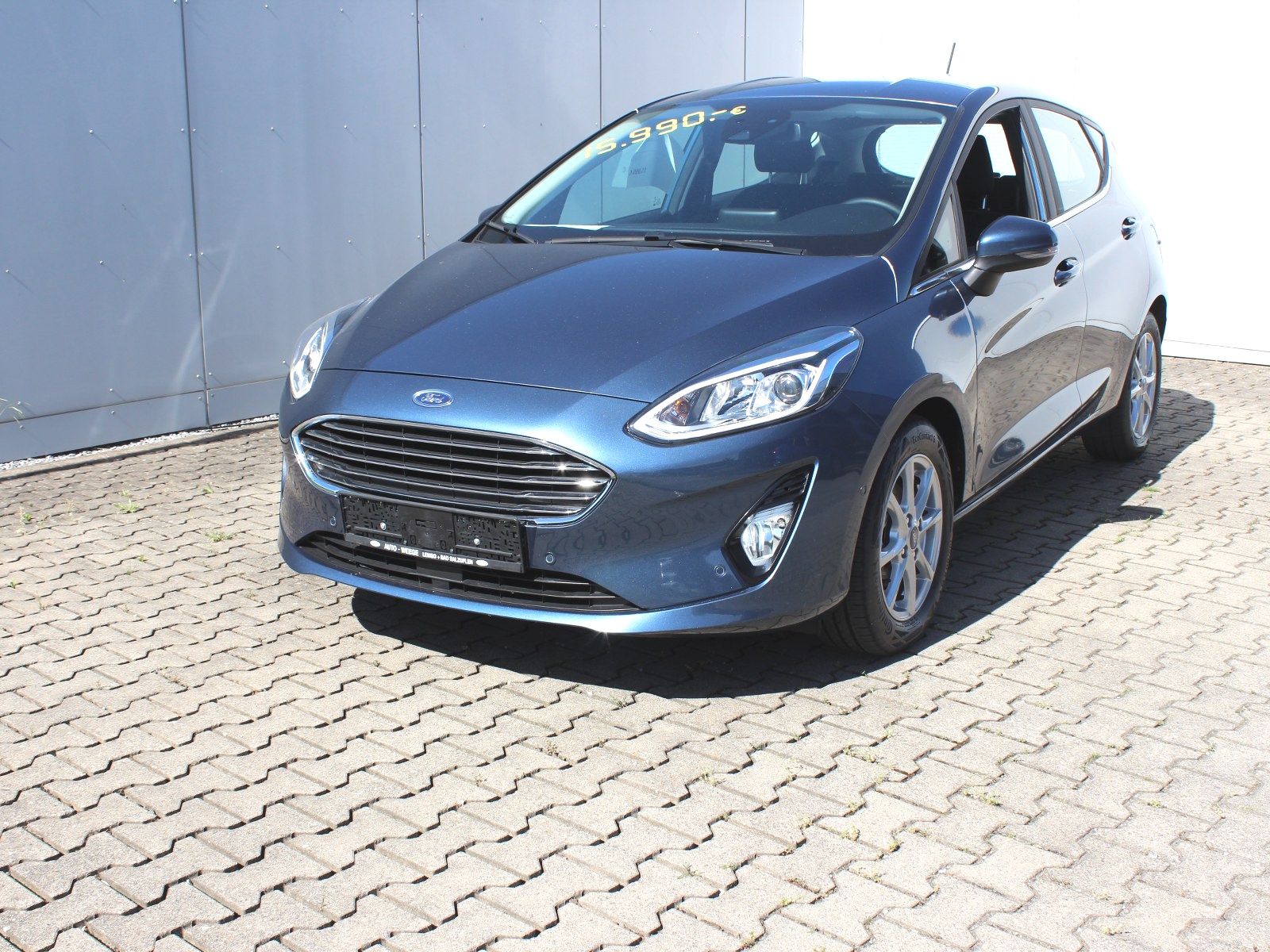 Fahrzeugabbildung Ford Fiesta Titanium 1,0 EcoBoost
