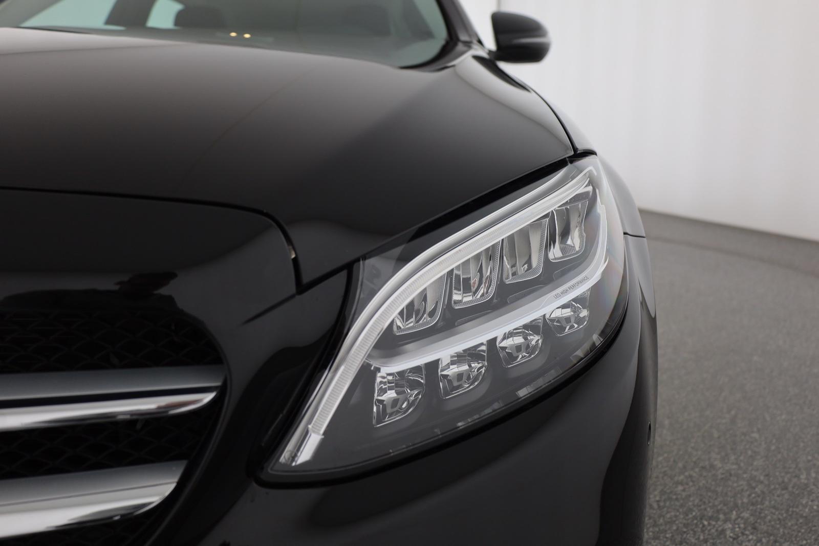 Mercedes-Benz C200 T 4Matic Avantgarde LED Navi PDC