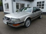 Audi V8 , 2. deutsche Hand, Bordmappe etc.