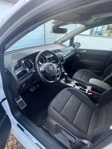 Volkswagen Touran 2.0 TDI SCR DSG UNITED UNITED - Volkswagen Touran mit Diesel-Antrieb: Kombi