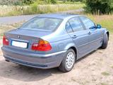 BMW 323i - BMW 323: I