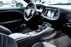 DODGE Challenger SRT 6.4l V8 - Unfallfrei - DE Modell