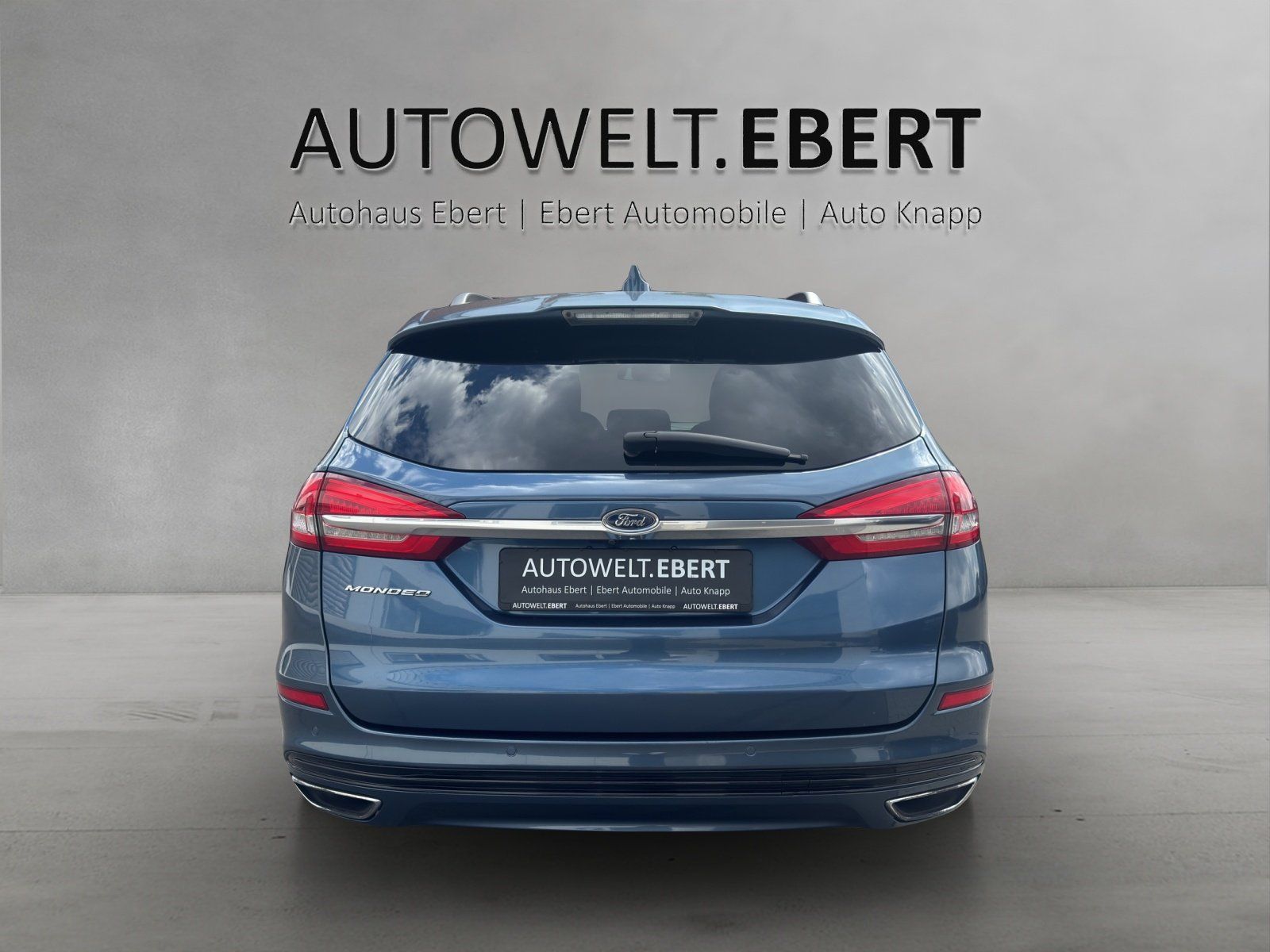 Fahrzeugabbildung Ford Mondeo 2.0 ST-Line Aut./AHK/LED/KAMERA/GRA/NAVI/
