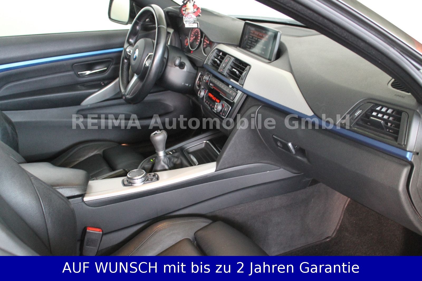 Fahrzeugabbildung BMW 428 i xDrive Coupe, M-Sportpaket, Kamera