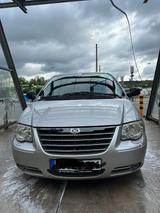 Chrysler Voyager 2.8 CRD Diesel Automatik ... - Chrysler Voyager: 2.8