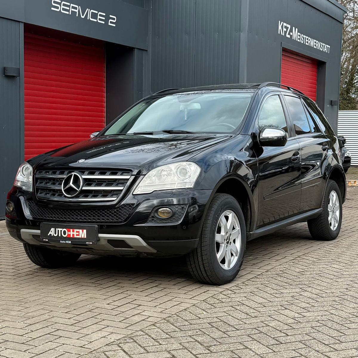Mercedes-Benz ML 350 CDI Xenon AHK Navi Sitzhzg Tüv Neu