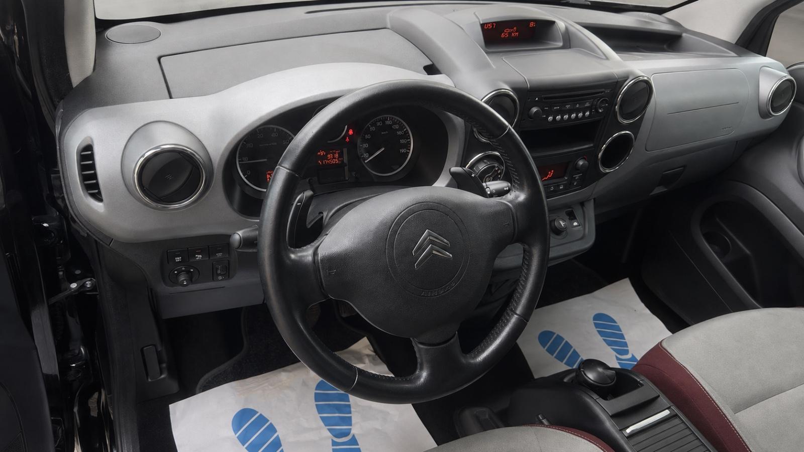 Citroën Berlingo Kombi Silver Selection*TÜVneu*Klima*AHK