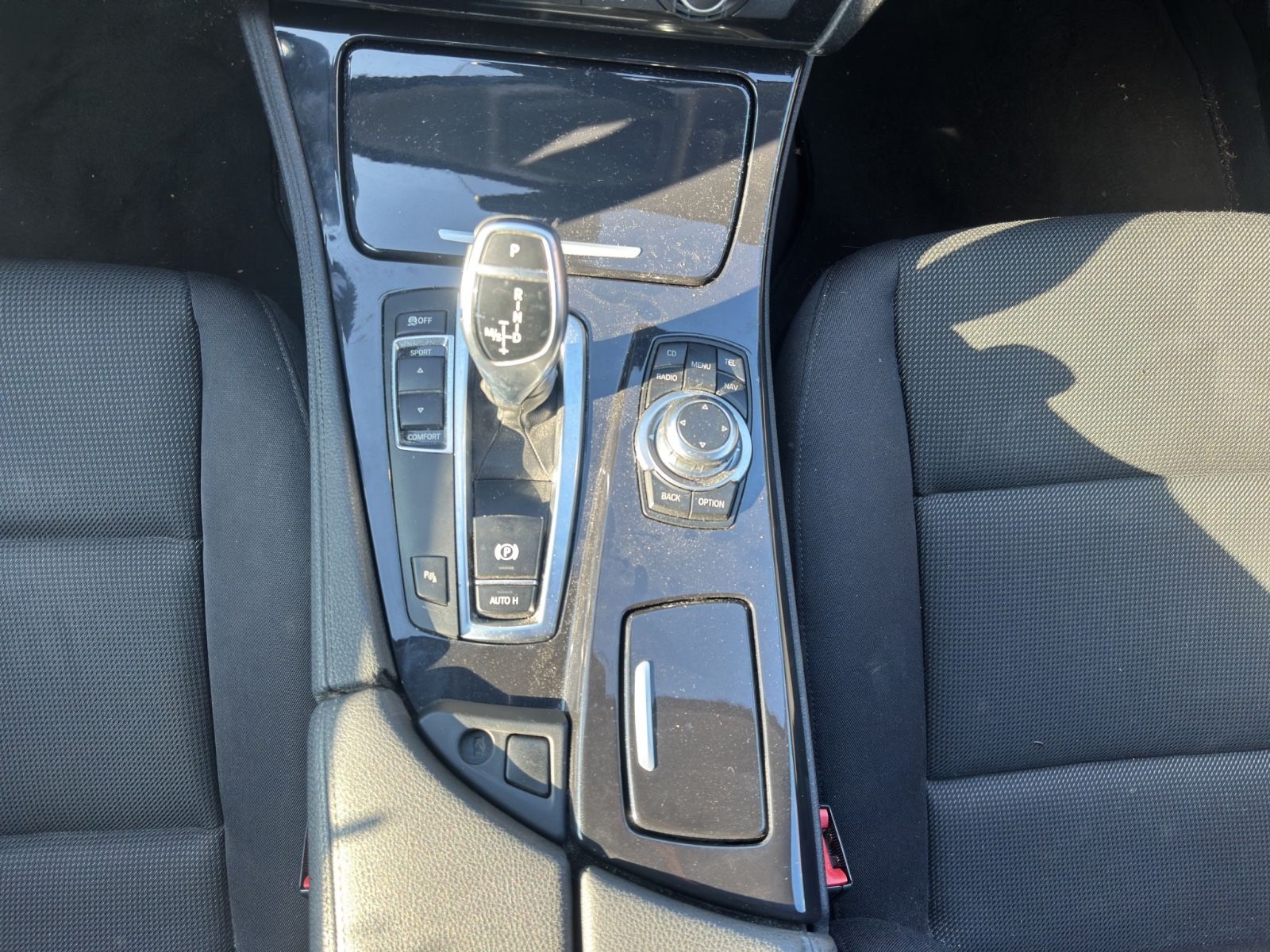 Fahrzeugabbildung BMW 520 i/MOTORSCHADEN/Navi/Klima/