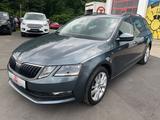 Skoda Octavia 1.5 TSI Clever Navi LED Kamera AHK  1Hd - Skoda Gebrauchtwagen in Gießen